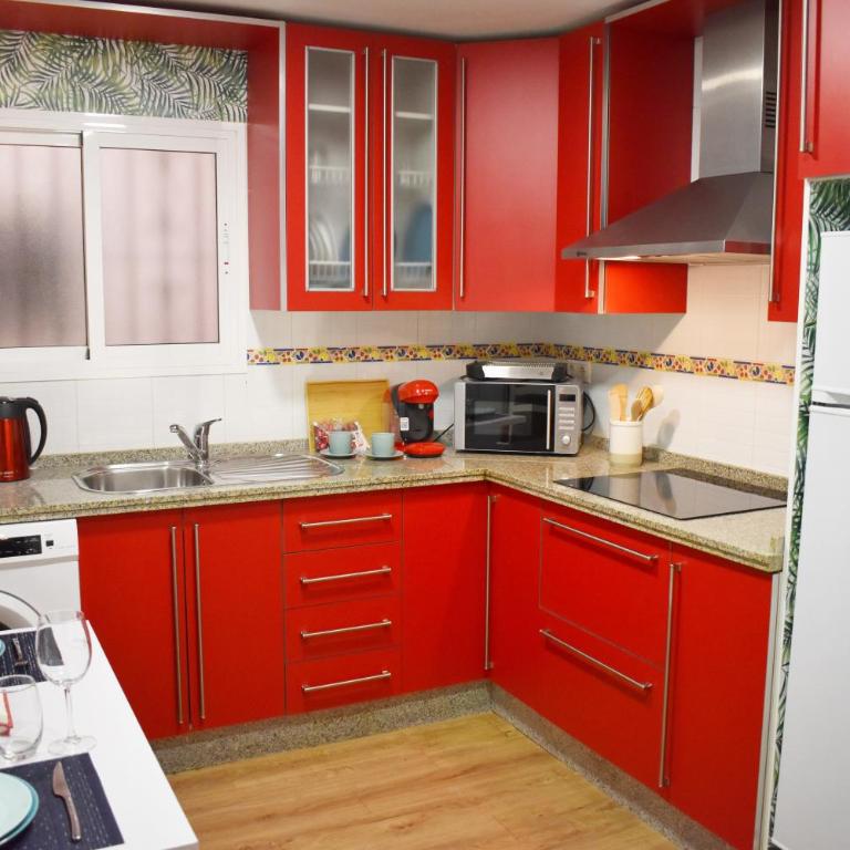 Apartment with jacuzzi en Torremolinos, Garipolo 1 by NAMASTE ELITE - Apartamento - 3