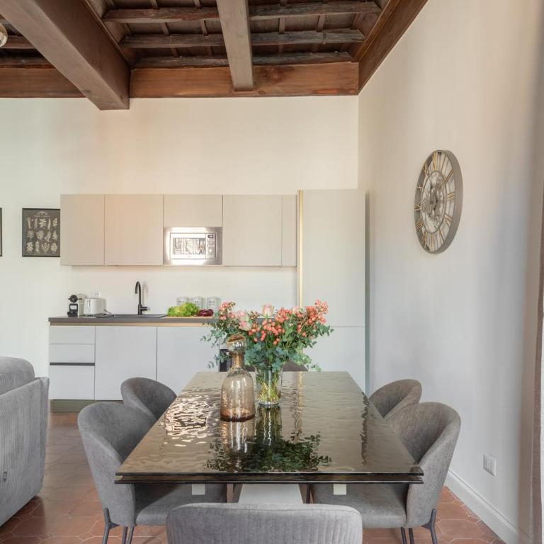 iFlat Trastevere Life with Beauty, Elegance & SPA - Two-Bedroom Apartment - 6