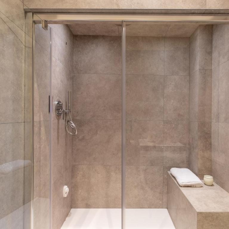 iFlat Trastevere Life with Beauty, Elegance & SPA - Two-Bedroom Apartment - 4