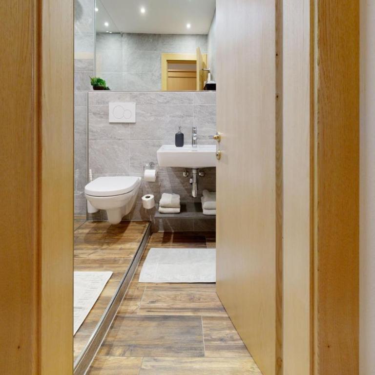 Haus Bergkristall - Dreibettzimmer - 11