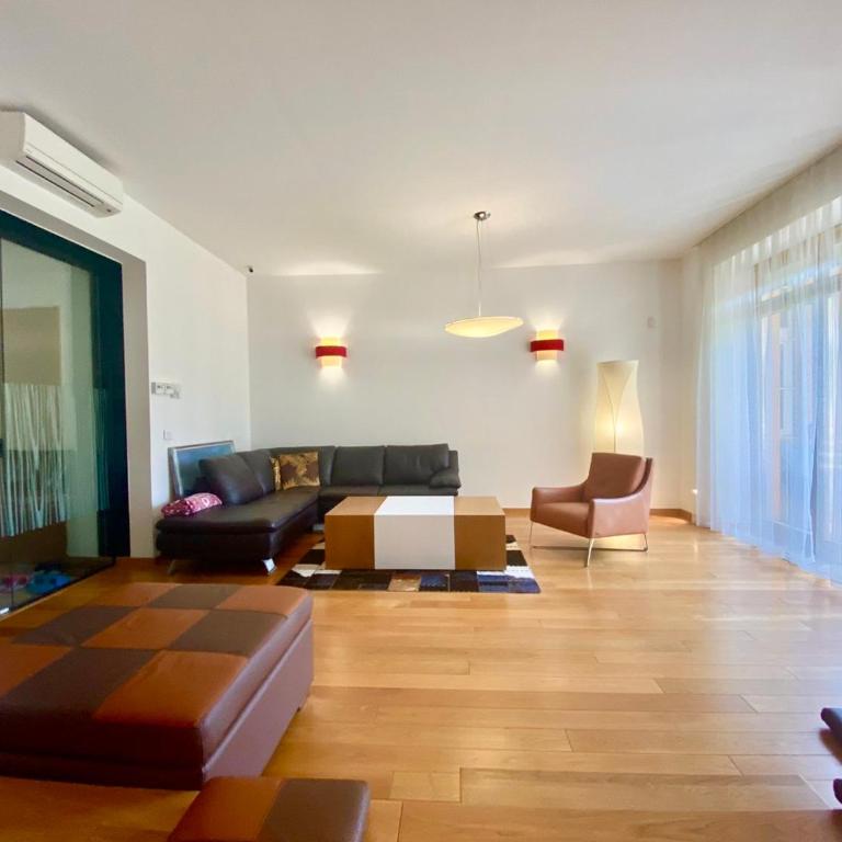 Presidential Luxe Residence - Suite - 2