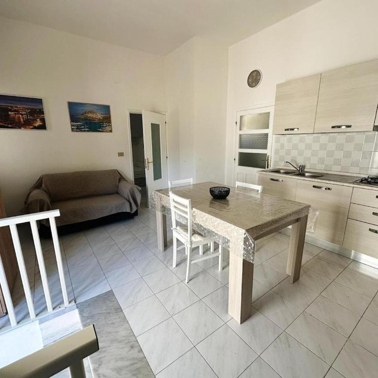 Salvia, 1 minuto del centro de Castelsardo - Appartamento con 2 Camere da Letto - 5