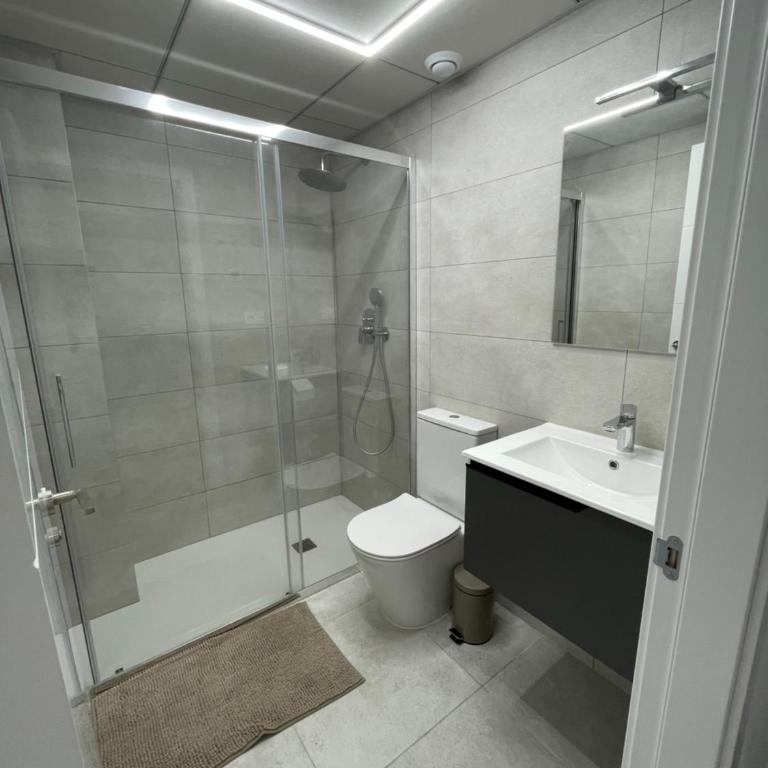 Appartement Sol y Mar Torrevieja Centre 3 chambres, piscine, fitness, sauna - Three-Bedroom Apartment with Sea View - 7