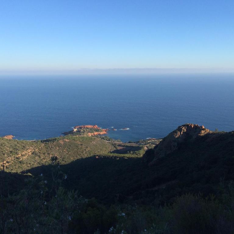Amazing View Port Golfe-Juan and Garage - Studio - Vue sur Mer - 41