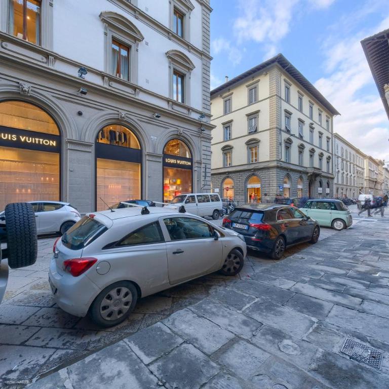 Casa Strozzi - (PIAZZA DELLA REPUBBLICA) - Appartamento Superior con Vista Città - 42