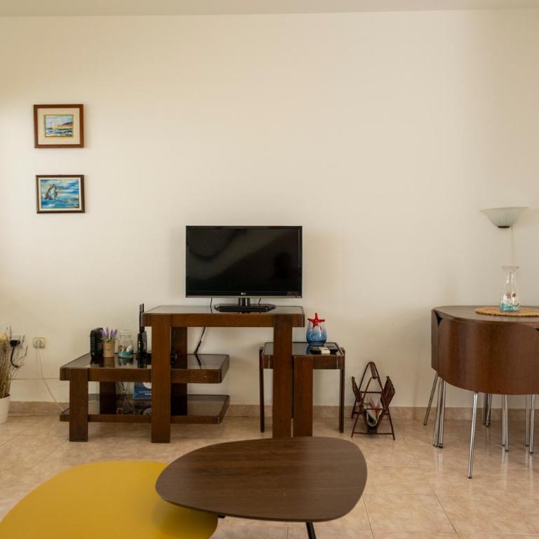 Three Palms Apartments Novakovic - Apartment - 3