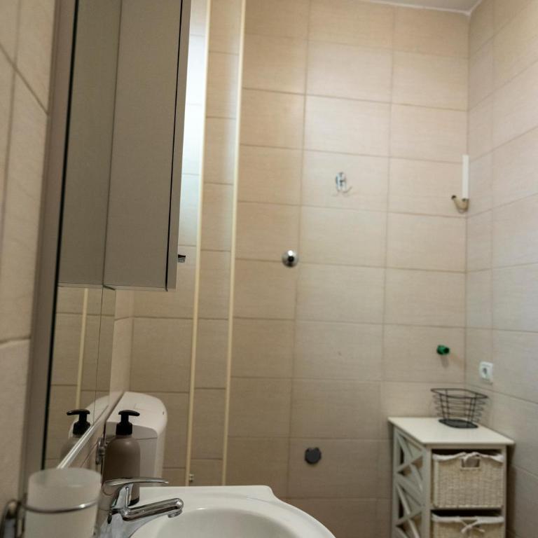 Three Palms Apartments Novakovic - Apartment - 16