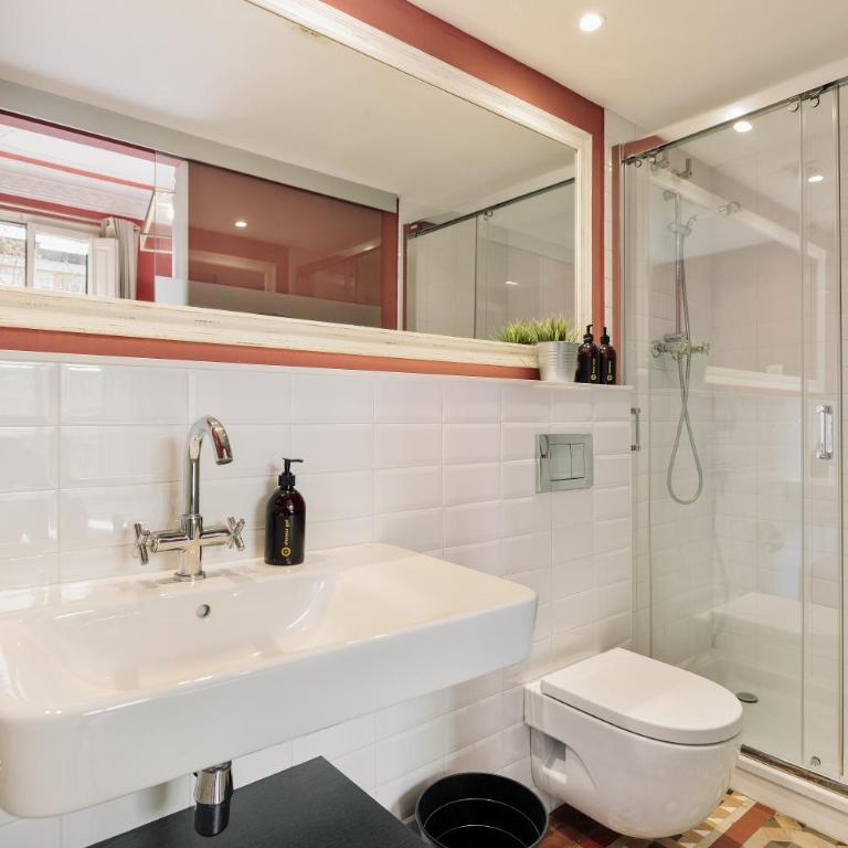 Ola Living Arc de Triomf - Two-Bedroom Apartment - 10