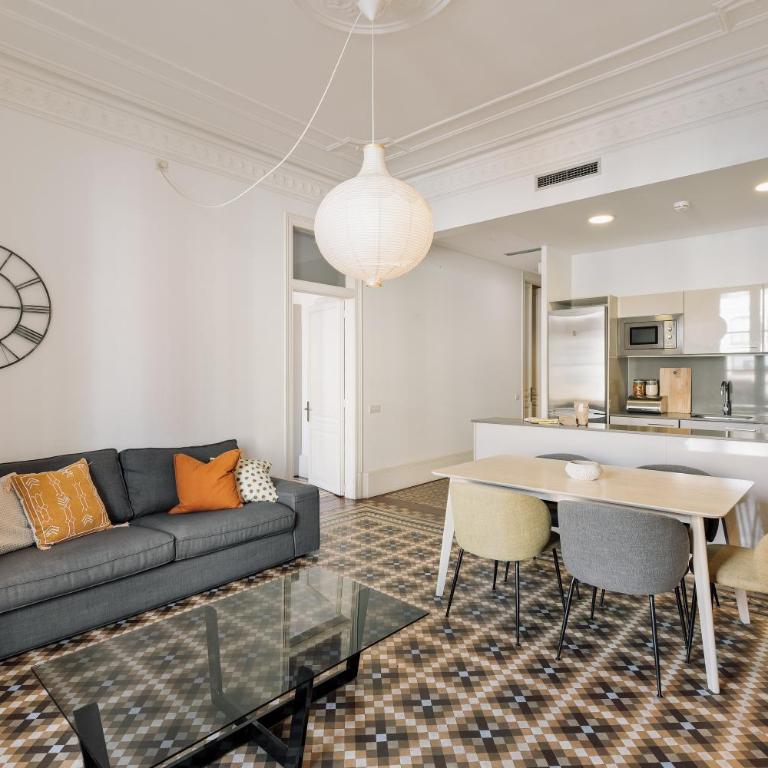 Ola Living Arc de Triomf - Three-Bedroom Apartment - 8