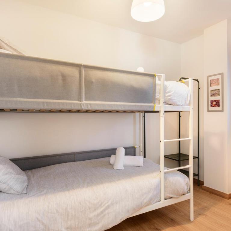 Apartamento de montaña y ESQUÍ en el Pirineo Aragonés, Villanúa - WIFI - Appartamento con 3 Camere da Letto - 11