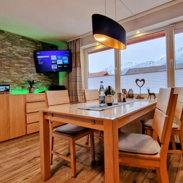Eisenberg - Komfortables, helles Apartment mit Balkon und Alpenblick ruhig gelegen in Pfronten Mitte - Apartment mit 1 Schlafzimmer - 5