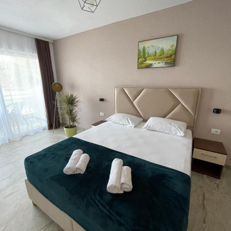 Vue Mer - Dvokrevetna Soba sa Bračnim Krevetom i Pogledom na More - 8