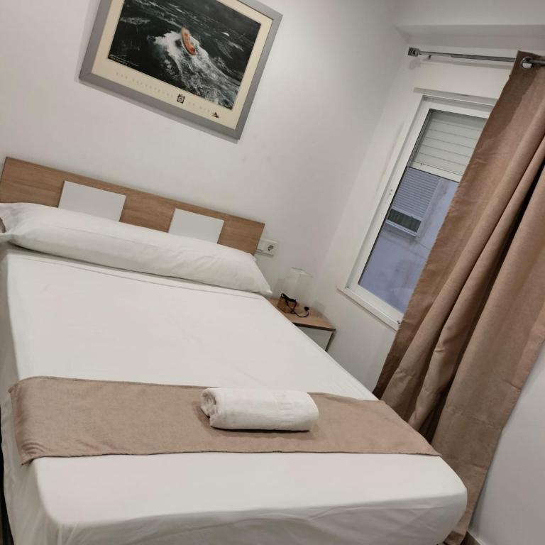 Pensión Portugal - Einzelzimmer mit Gemeinschaftsbad - 2
