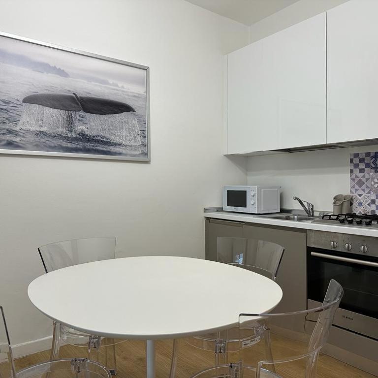 Luxury Battisti free Parking - Appartamento con 2 Camere da Letto - 3