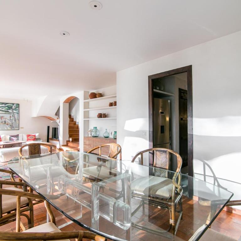 Villa Canadell con Parking Piscina y Barbacoa - Villa - 10