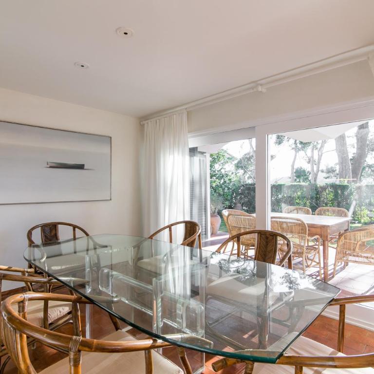 Villa Canadell con Parking Piscina y Barbacoa - Villa - 15