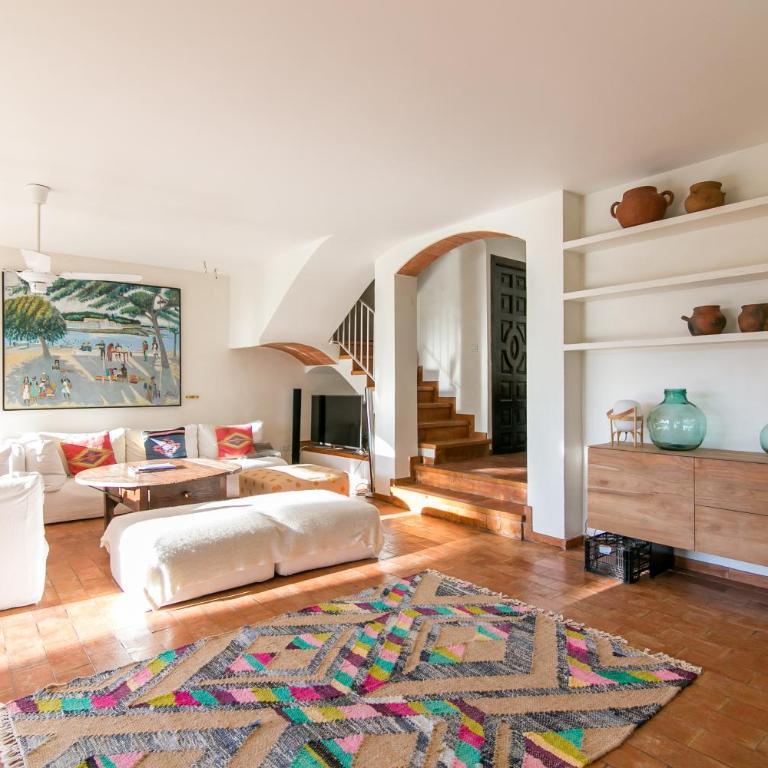 Villa Canadell con Parking Piscina y Barbacoa - Villa - 22