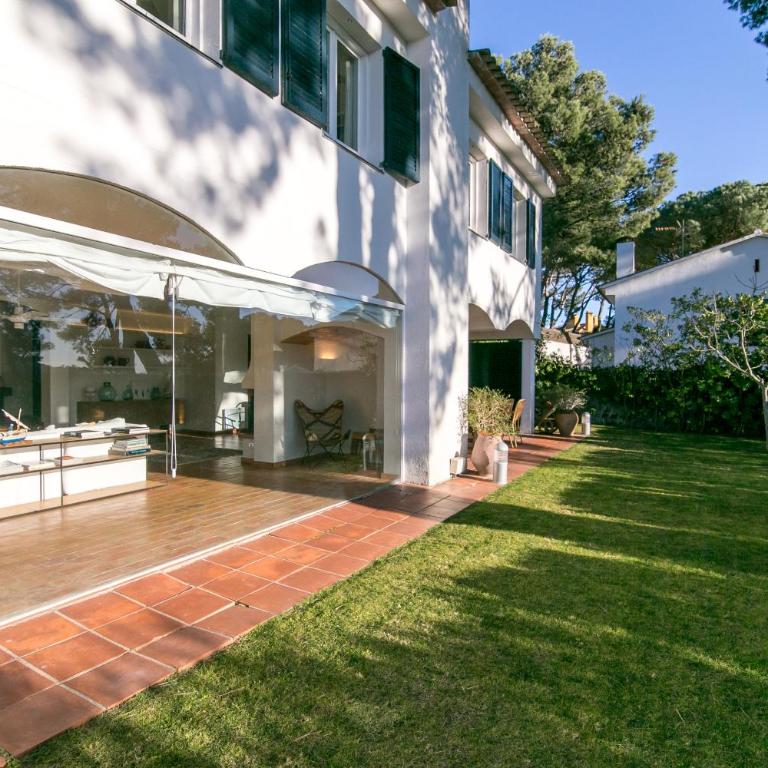 Villa Canadell con Parking Piscina y Barbacoa - Villa - 36