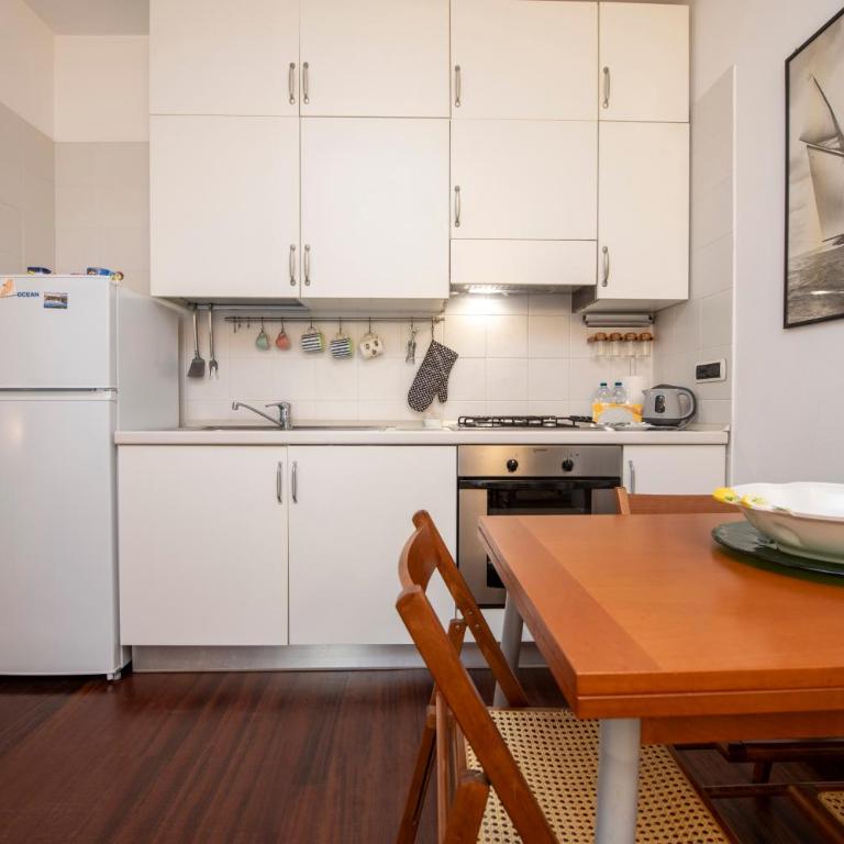 274b- Casa delle Due Baie, 10 minuti a piedi Baia del Silenzio e Centro Storico - PARCHEGGIO PRIVATO GRATIS INCLUSO - Appartamento con 1 Camera da Letto - 11