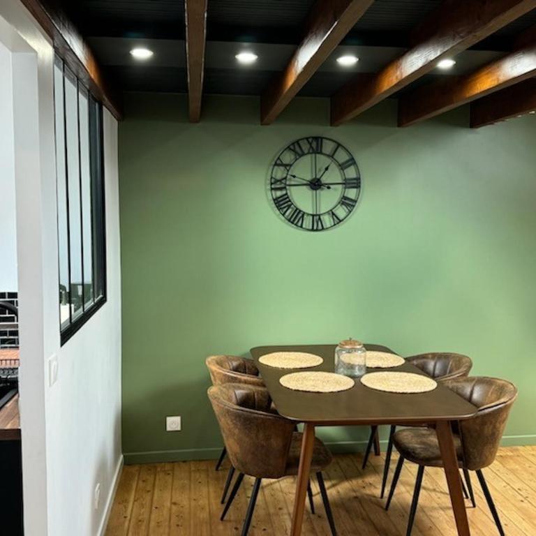 Le Havre des toits - cosy tout équipé - Appartement 1 Chambre - 17