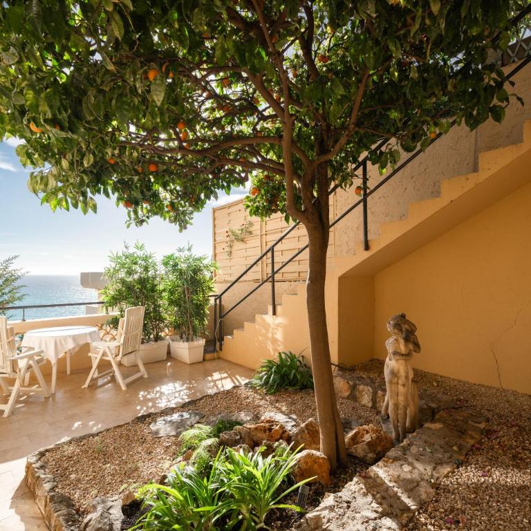 Hôtel Le Roquebrune - Chambre Double Deluxe - Vue Latérale sur Mer - 4