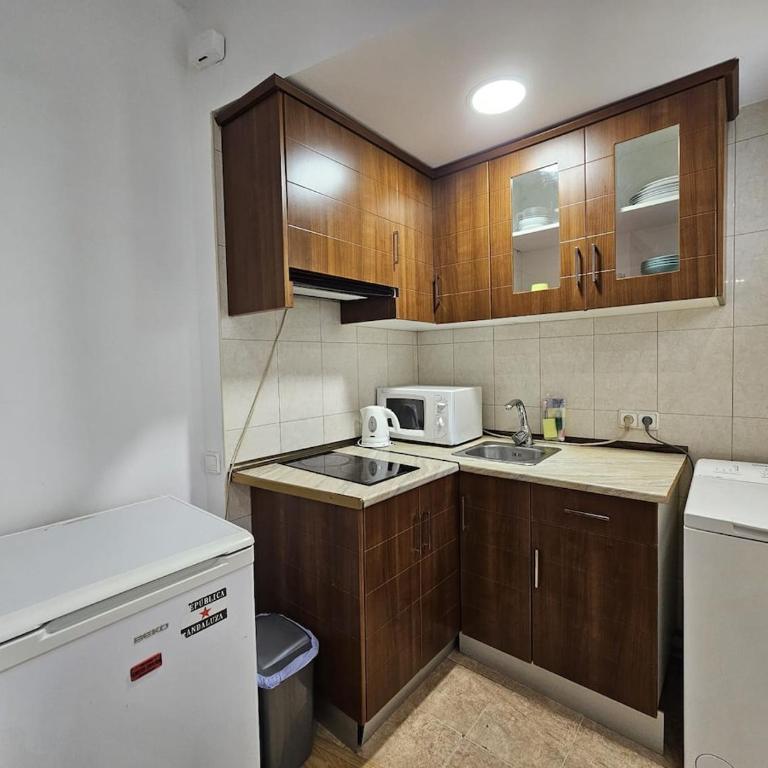 Magico estudio en Plaza España - One-Bedroom Apartment - 6