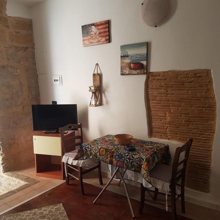 Tiny House - Appartamento con 1 Camera da Letto - 3