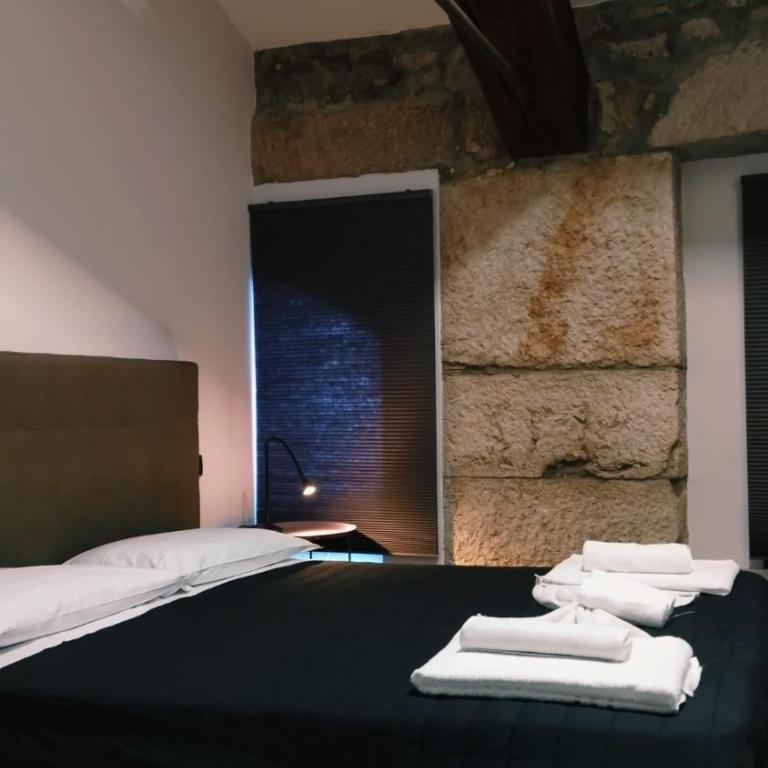 ATTIKO 53 Boutique Rooms - Standard Queen Room - 3