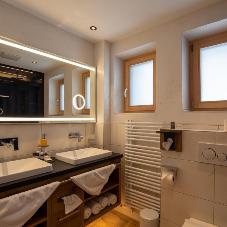 Hotel Garni Monte Bianco - Familienzimmer mit Balkon - 2