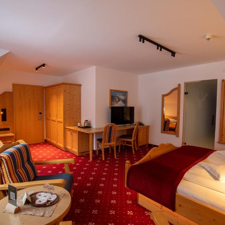 Hotel Garni Monte Bianco - Dreibettzimmer mit Balkon - 5
