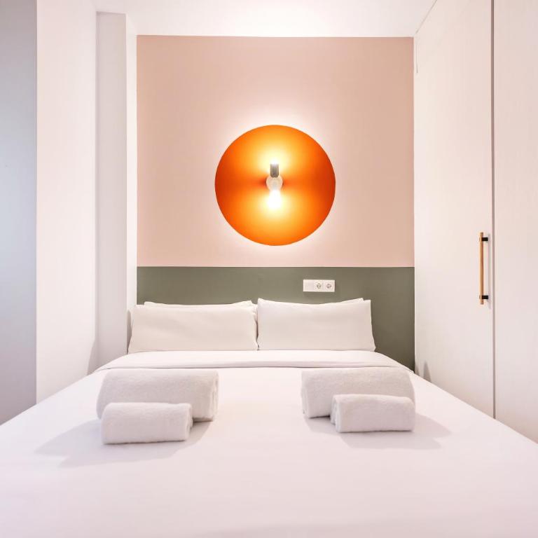 Sweett - Casa Bailen - Two-Bedroom Apartment - 2