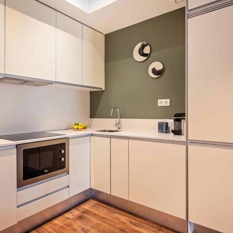 Sweett - Casa Bailen - Two-Bedroom Apartment - 6