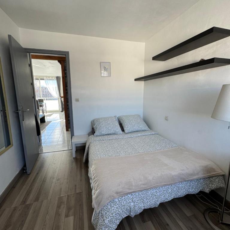 Appartement Port Marianne Montpellier - Apartamento de 2 dormitorios - 57