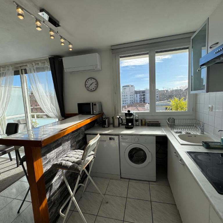 Appartement Port Marianne Montpellier - Apartamento de 2 dormitorios - 54