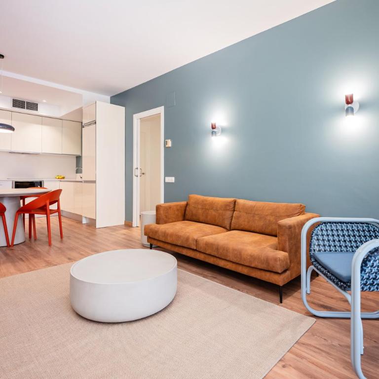 Sweett - Casa Bailen - Two-Bedroom Apartment - 4