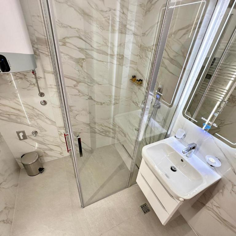 Kristal LUX Apartmani - Two-Bedroom Apartment - 65