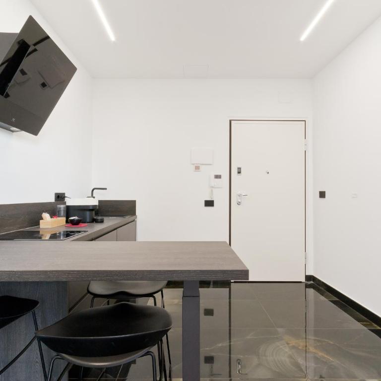 sacro cuore 36 - One-Bedroom Apartment - 3