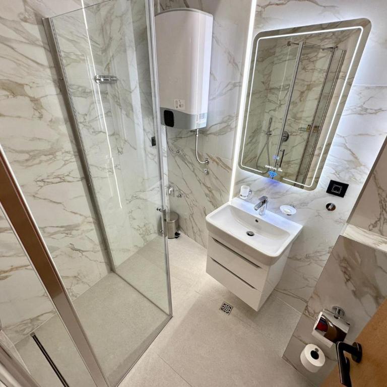 Kristal LUX Apartmani - Two-Bedroom Apartment - 70