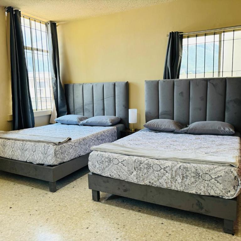 Clásica y Centrica Residencia - Seven-Bedroom House - 17