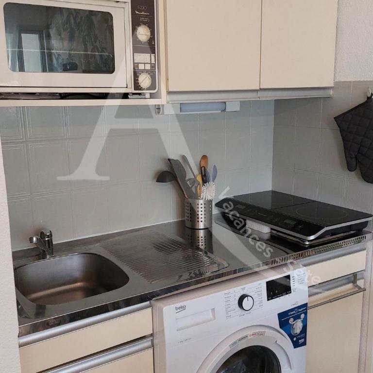 T2 quartier Quilles renove avec gout WIFI 4 personnes - Appartement 1 Chambre - 6