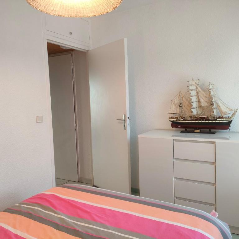 Ref 137 Appartement pour 2 vue port du Crouesty ARZON - Appartement 1 Chambre avec Balcon et Vue sur Mer - 7