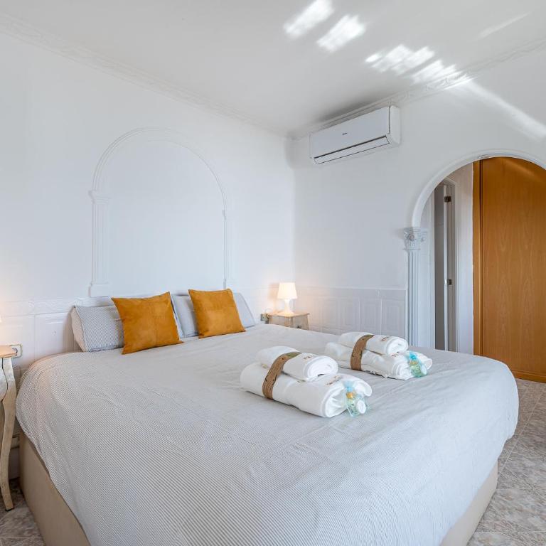 797 HOLIDAY RENTALS - Acogedor piso para 5 frente al mar - Apartment with Sea View - 5