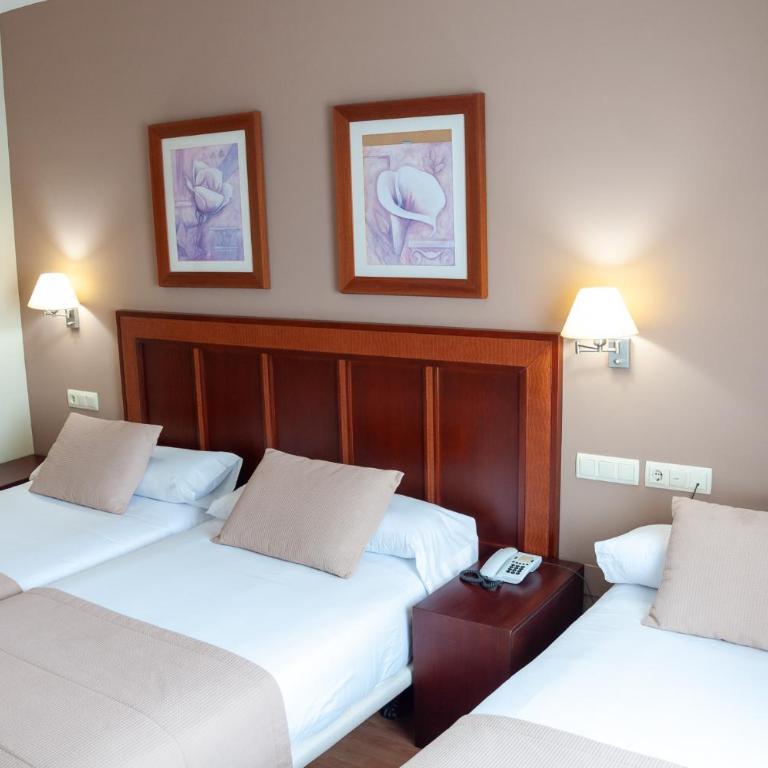 ARVA Santiago León - Habitación Doble con cama supletoria - 2 camas - 1