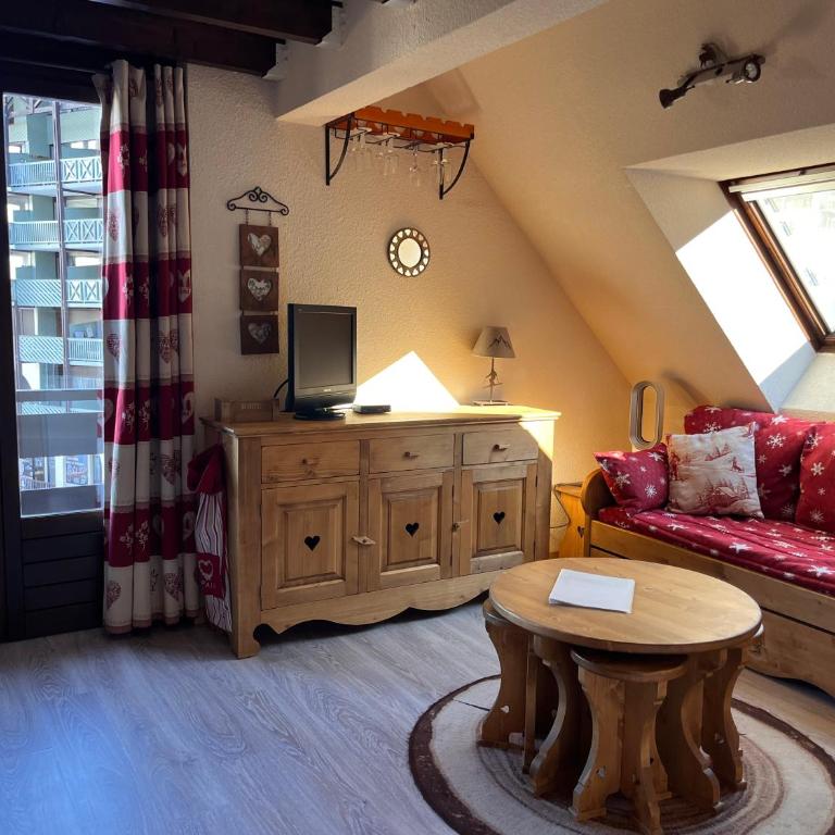Ski in-ski out appartement in het centrum van Oz 3300 - Adelphies - One-Bedroom Apartment - 1