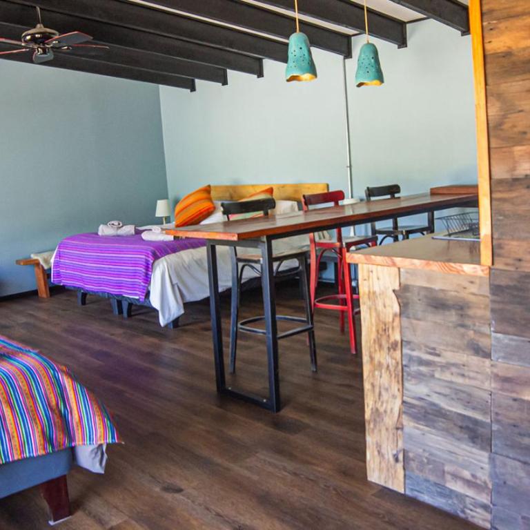 K10 Lodge - Habitación Triple con vistas a la montaña - 25