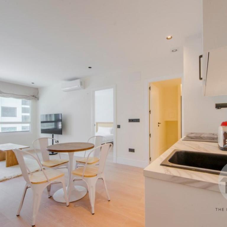 Malasaña chic para 4, ven a San Bernardo 20 E3 - One-Bedroom Apartment - 19