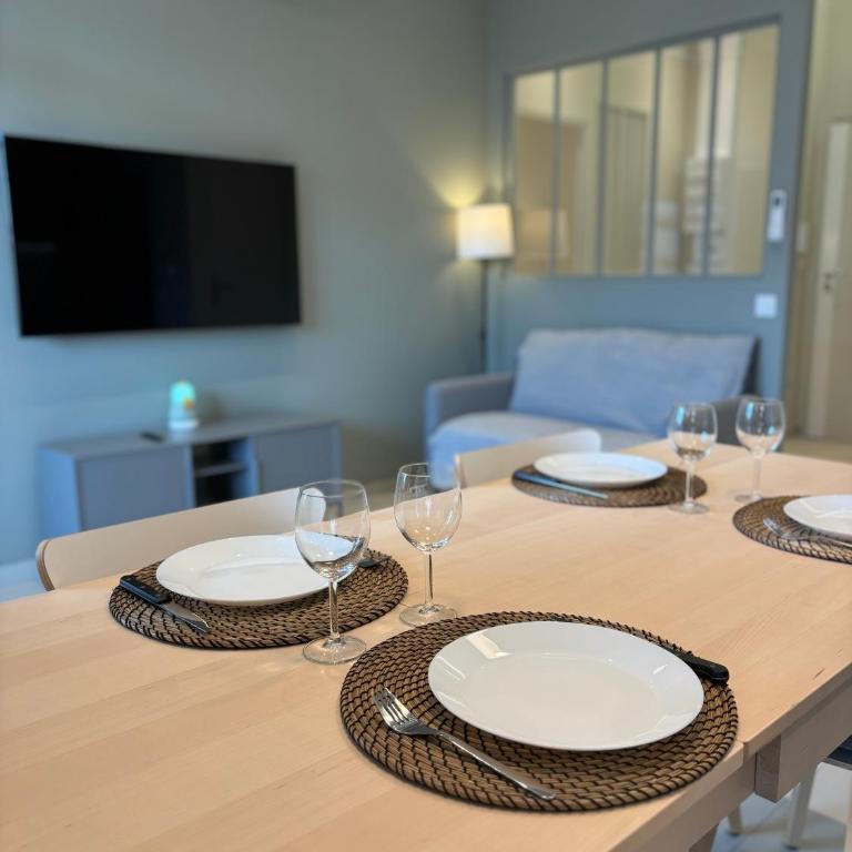NICE La Palmeraie Pool BEACH AC - Appartement 2 Chambres - 40