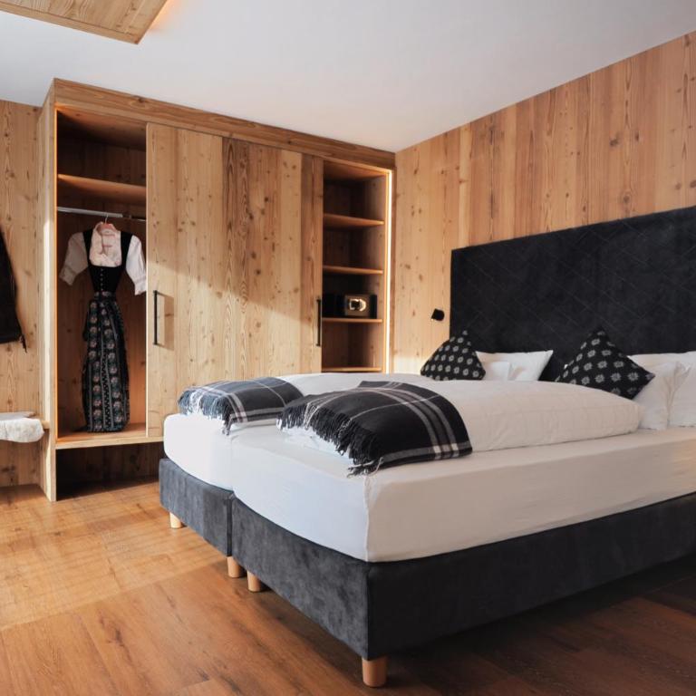 Hotel Italia - Chambre Deluxe Double ou Lits Jumeaux - 2