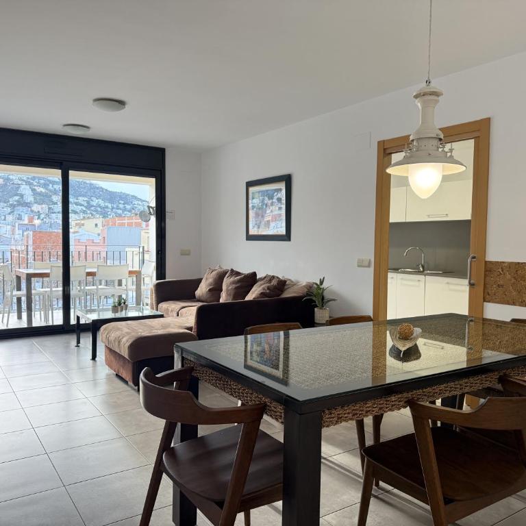 Agi Riera Ginjolers - Apartamento de 3 dormitorios (6 adultos) - 11