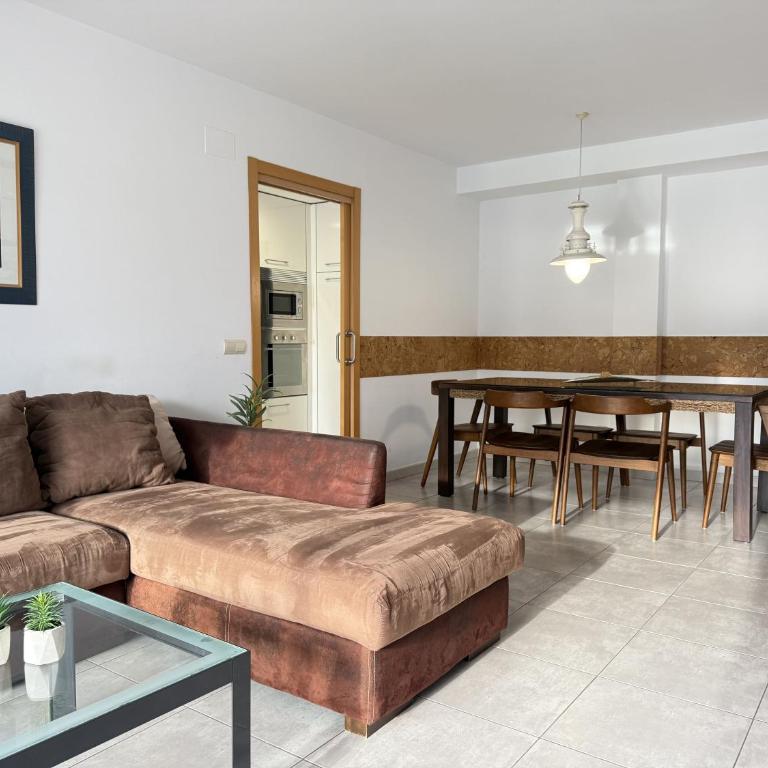 Agi Riera Ginjolers - Apartamento de 3 dormitorios (6 adultos) - 5
